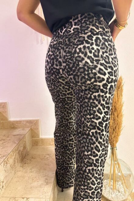 Pantalón vaquero leopardo