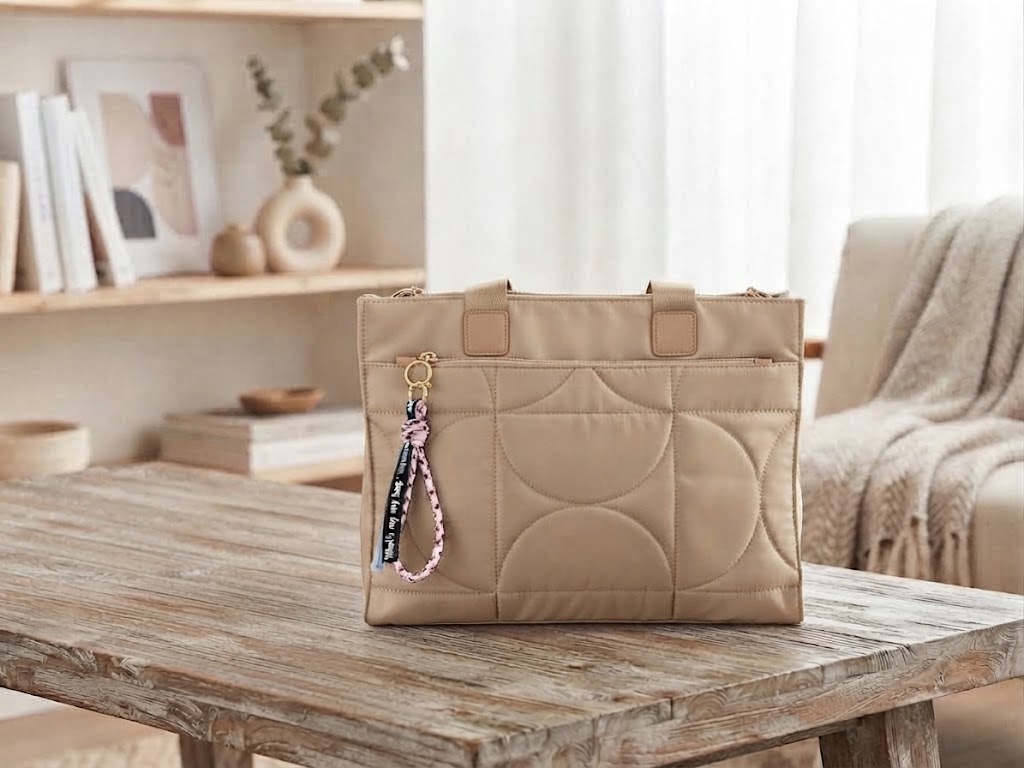 JYL68067 camel