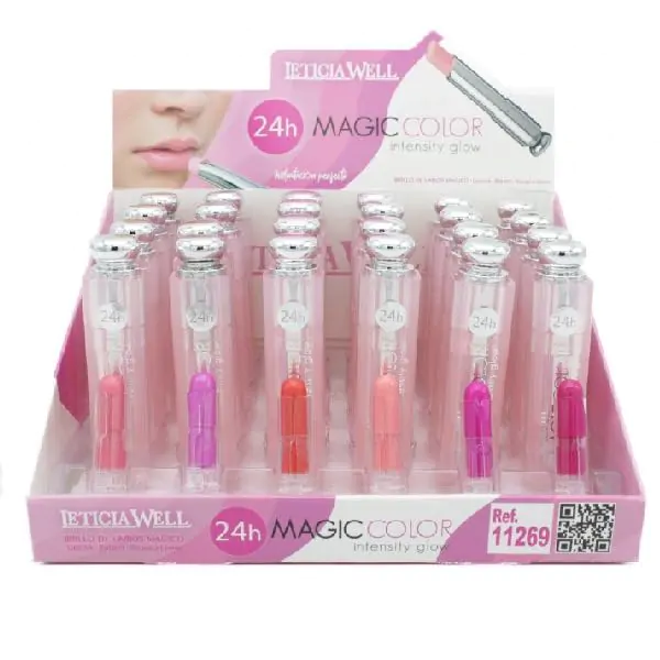 Leticia-Well-expositor-magic-color